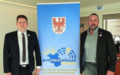 Anti-Mobbing-Aktivist Carsten Stahl zu Besuch bei BVB / FREIE WÄHLER